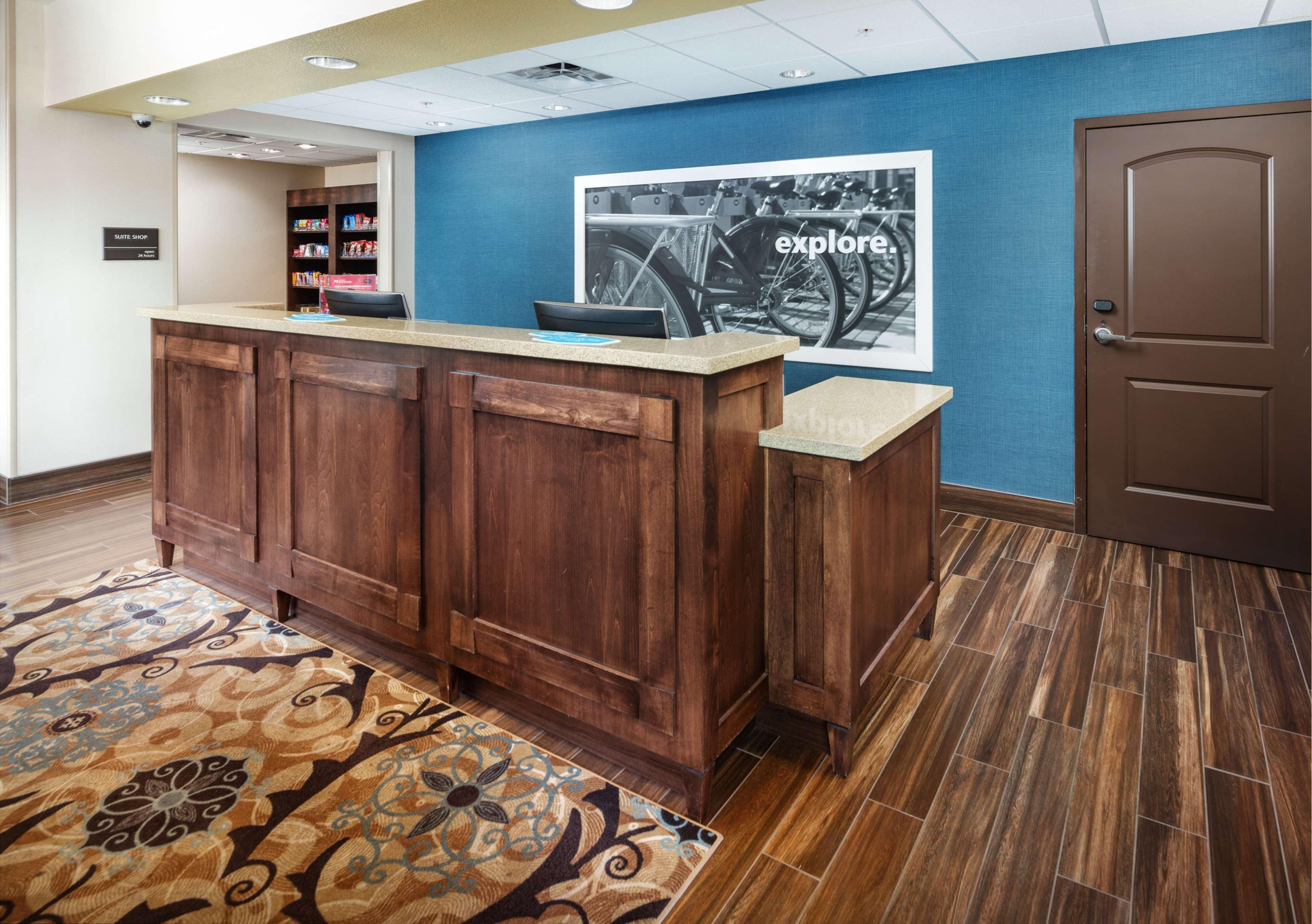 Hampton Inn & Suites Portland/Hillsboro-Evergreen Park Exteriör bild