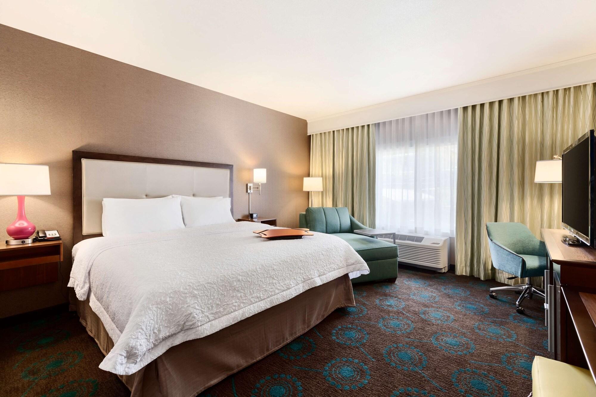 Hampton Inn & Suites Portland/Hillsboro-Evergreen Park Exteriör bild