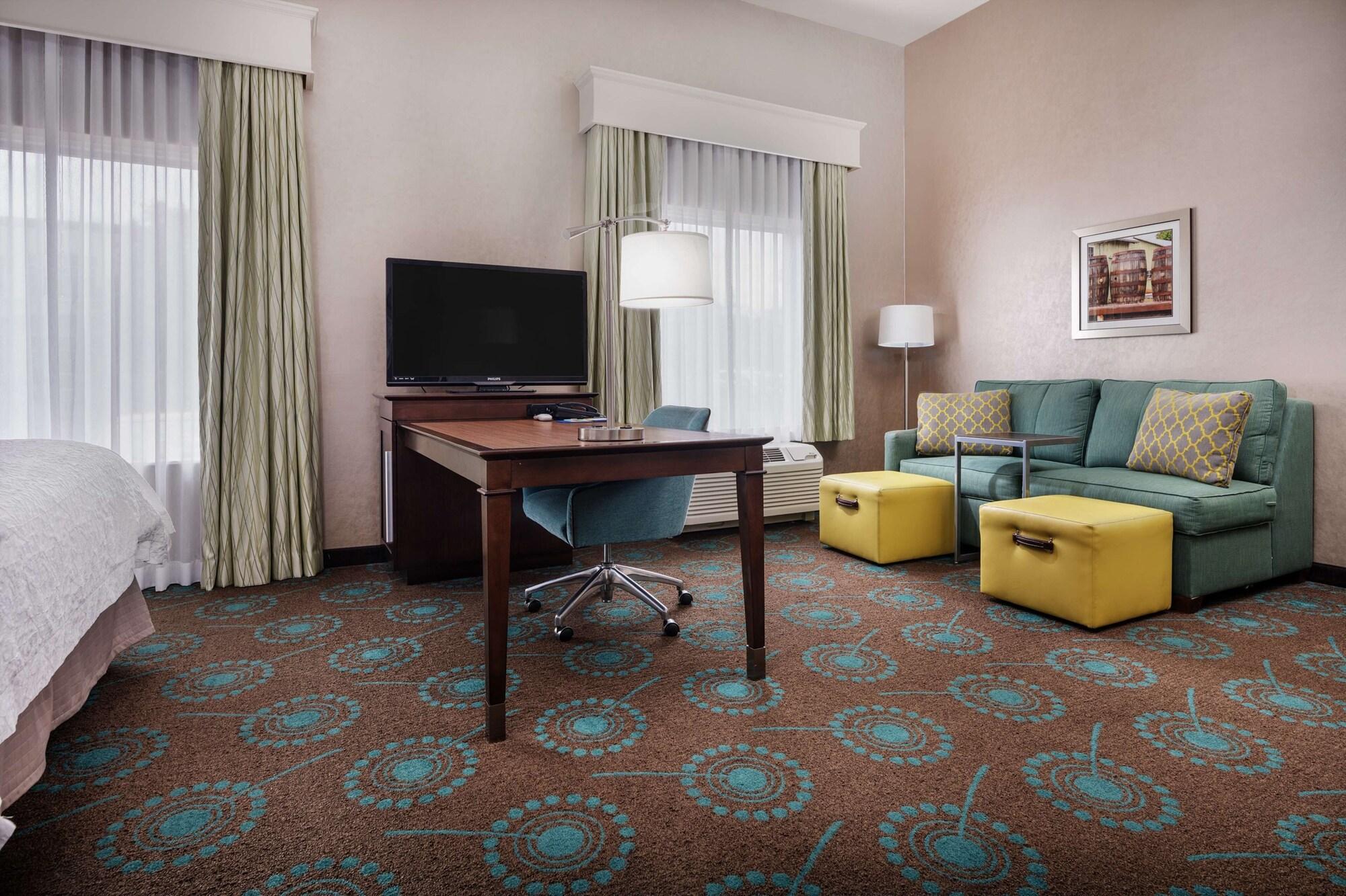 Hampton Inn & Suites Portland/Hillsboro-Evergreen Park Exteriör bild
