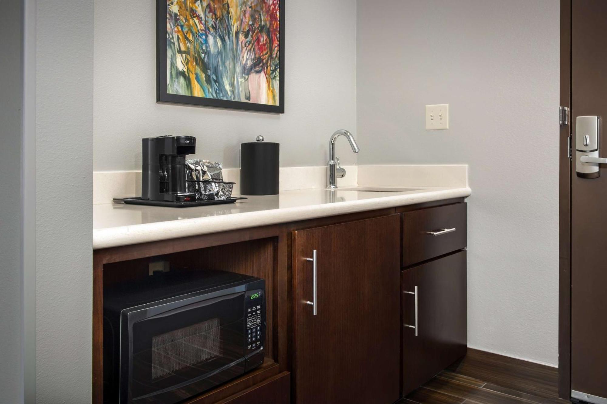 Hampton Inn & Suites Portland/Hillsboro-Evergreen Park Exteriör bild